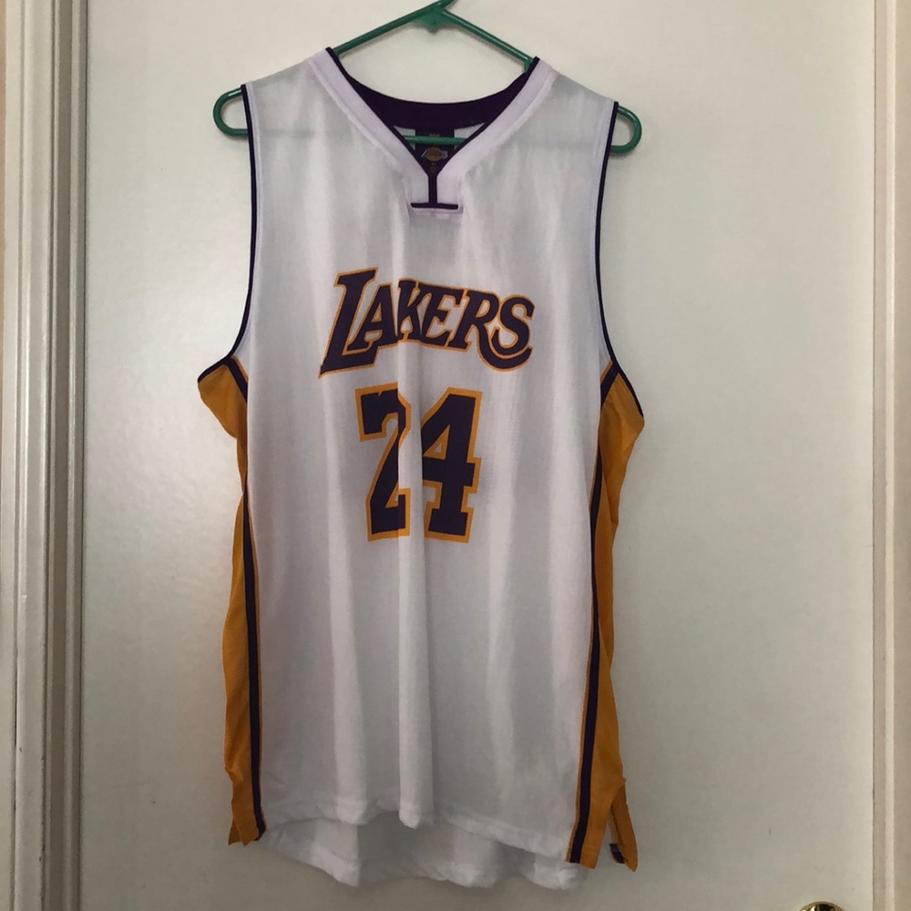 Kobe Bryant Jersey- Size XL.